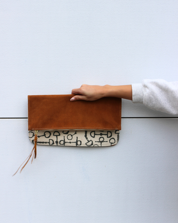 pierce pouch | camel suede | bits