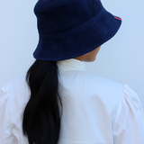 beau bucket hat | navy suede