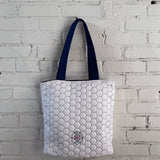lenny quilted tote | blue tiger