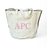 auggie bucket
